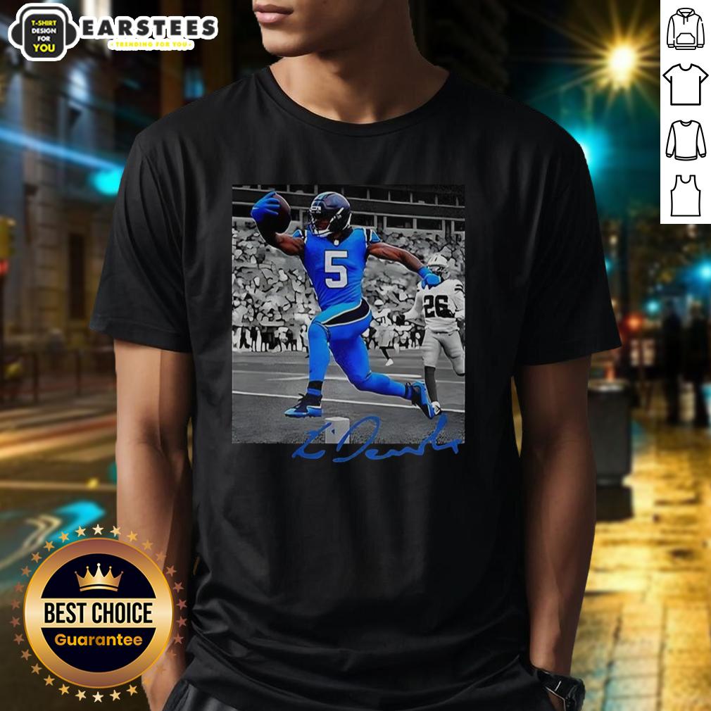 hot-rico-dowdle-carolina-panthers-nfl-week-6-signature-t-shirt-1 Hot Rico Dowdle Carolina Panthers NFL Week 6 signature t-shirt featuring vibrant team colors and player graphics.