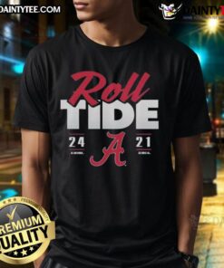 2025 Alabama Crimson Tide vs Georgia Bulldogs T-Shirt featuring score 24-21, perfect for college football fans.