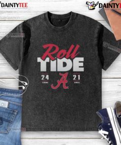 Alabama Crimson Tide vs Georgia Bulldogs 2025 score T-shirt, featuring a vintage design celebrating the 24-21 game result.
