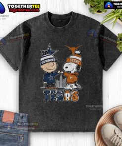 Nice Charlie Brown Dallas Cowboys touch hand with Snoopy, Texas Longhorns skyline washed t-shirt design.
