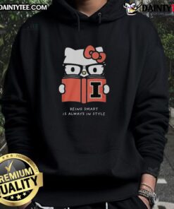 Dave Portnoy wearing a Hello Kitty hoodie that says 'Being Smart is Always in Style' in Illinois.