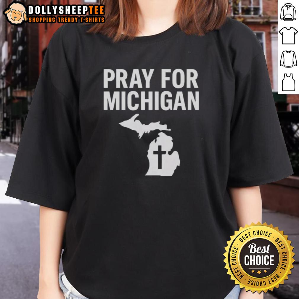 Nice Grand Blanc Michigan Shooting Prayer Ladies Tee Prayer ladies wearing Nice Grand Blanc Michigan Shooting tees, showcasing community support and unity in a heartfelt moment.