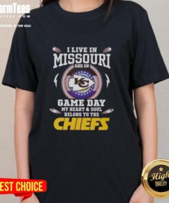 Alt Text: Kansas City Chiefs ladies tee for game day, showcasing Missouri pride and team spirit.