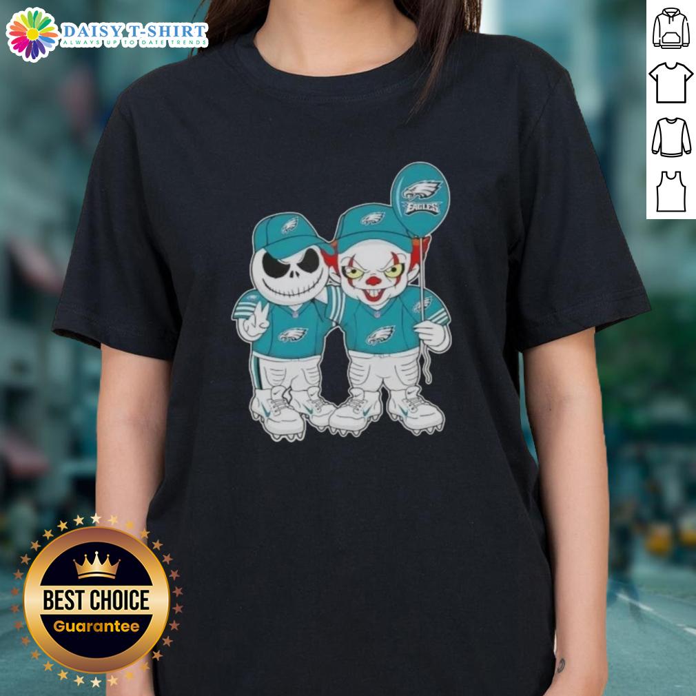 Nice Jack Skellington And Clown It X Philadelphia Eagles Happy Halloween Ladies-Tee Philadelphia Eagles Halloween ladies tee featuring Jack Skellington and a clown design for a festive look.