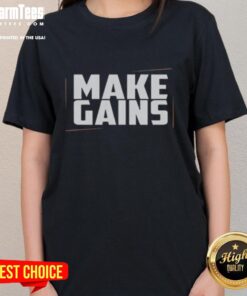 Stylish 'Nice Make Gains' gym ladies tee, perfect for women who love fitness and working out in stylish activewear.