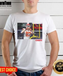 Travis Kelce Kansas City Chiefs Football heart signature T-shirt design featuring vibrant colors and team logo.