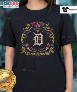 Official Detroit Tigers Dia de los Muertos MLB celebration ladies tee featuring vibrant skull design and team logo.