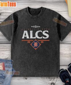 Alt Text: Official Detroit Tigers NLCS 2025 National League Championship Series washed t-shirt, featuring team logo and vintage design.