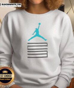 Alt Text: Official Jordan Brooklyn AJ11 Classic Sweatshirt in black, featuring iconic logo and stylish design for casual wear.