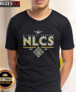 Alt Text: Official Milwaukee Brewers 2025 NLCS Division Series Winner Postseason T-Shirt featuring team logo and championship graphics.