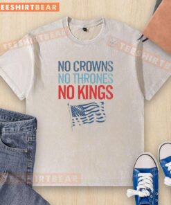 Official No Crowns No Thrones No Kings America Washed T-Shirt featuring a casual design and soft fabric for everyday wear.