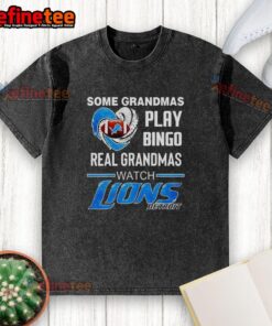 Official Some Grandmas Play Bingo, Real Grandmas Watch Detroit Lions Football NFL T-shirt in stylish casual wear.