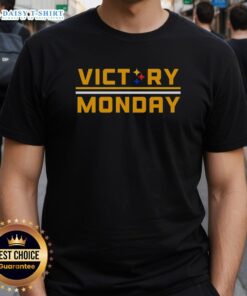 Official Victory Monday Pittsburgh Steelers T-Shirt featuring team logo and bold design for fans celebrating a win.