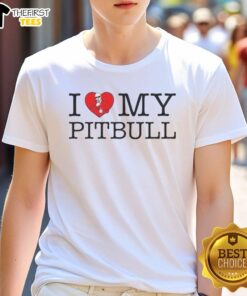 Original I Love My Pitbull Heart T-Shirt featuring a stylish design for pitbull lovers, perfect for casual wear.