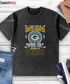 Green Bay Packers washed t-shirt with 'I may live in South Dakota, but my heart belongs to the Packers' slogan.