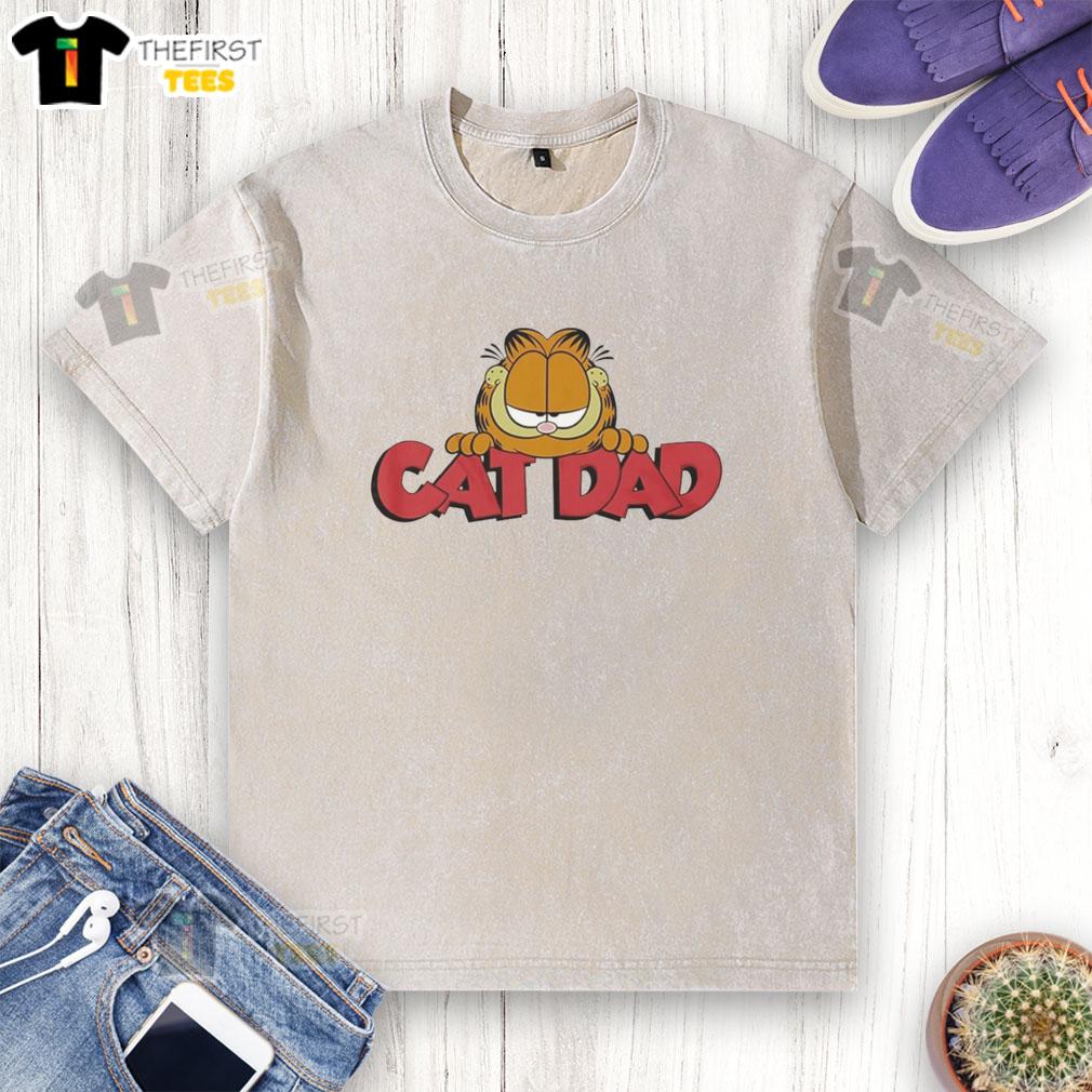 premium-cat-dad-washed-t-shirt Premium Cat Dad washed t-shirt featuring a stylish design for proud cat owners, perfect for casual wear.