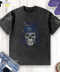 Premium Dallas Cowboys NFL Skull American Flag T-Shirt for football lovers, featuring a stylish washed design.