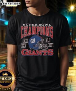 Premium Giants 4 Time Super Bowl Champions T-Shirt featuring team logo and championship years in bold design.