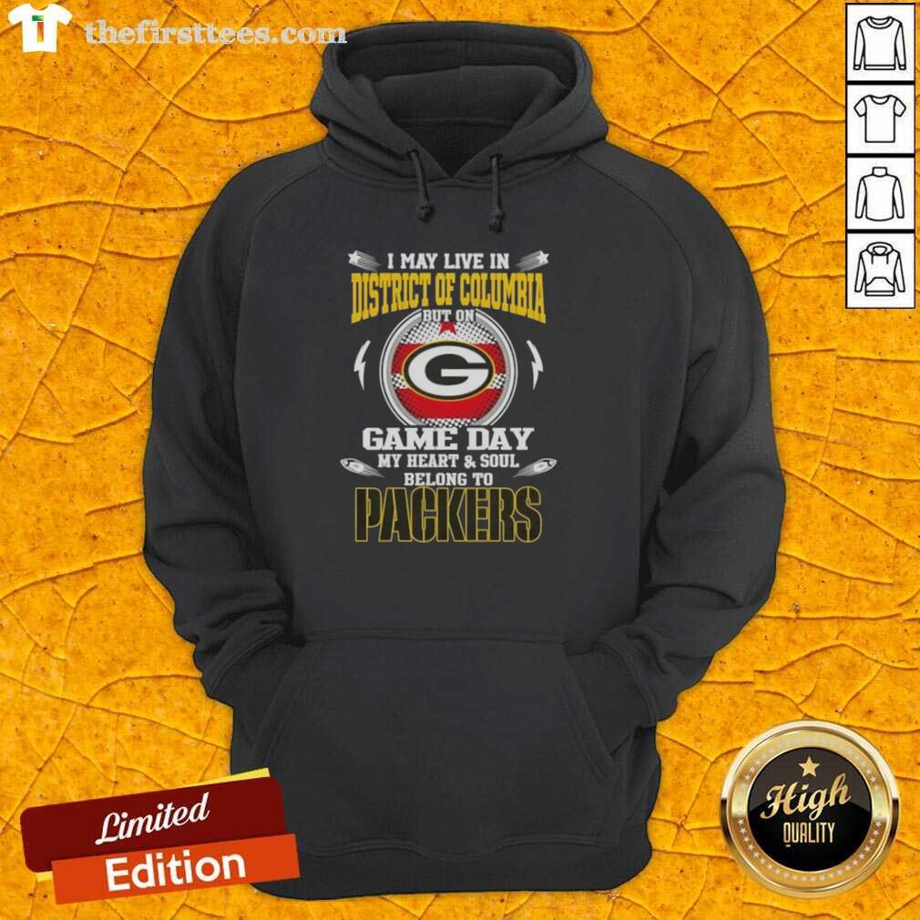 premium-i-live-in-district-of-columbia-but-game-day-my-heart-and-soul-belongs-to-green-bay-packers-hoodie Premium Green Bay Packers hoodie for game day, showcasing pride for the team while living in District of Columbia.