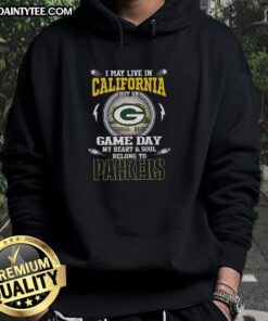 Alt Text: Premium Green Bay Packers hoodie for fans living in California, showcasing team pride on game day.