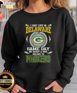 Premium Green Bay Packers sweatshirt, perfect for game day, showcasing team spirit while living in Delaware.