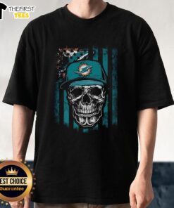 Alt Text: Premium Miami Dolphins NFL Skull American Flag T-Shirt for football lovers, showcasing a bold design and vibrant colors.