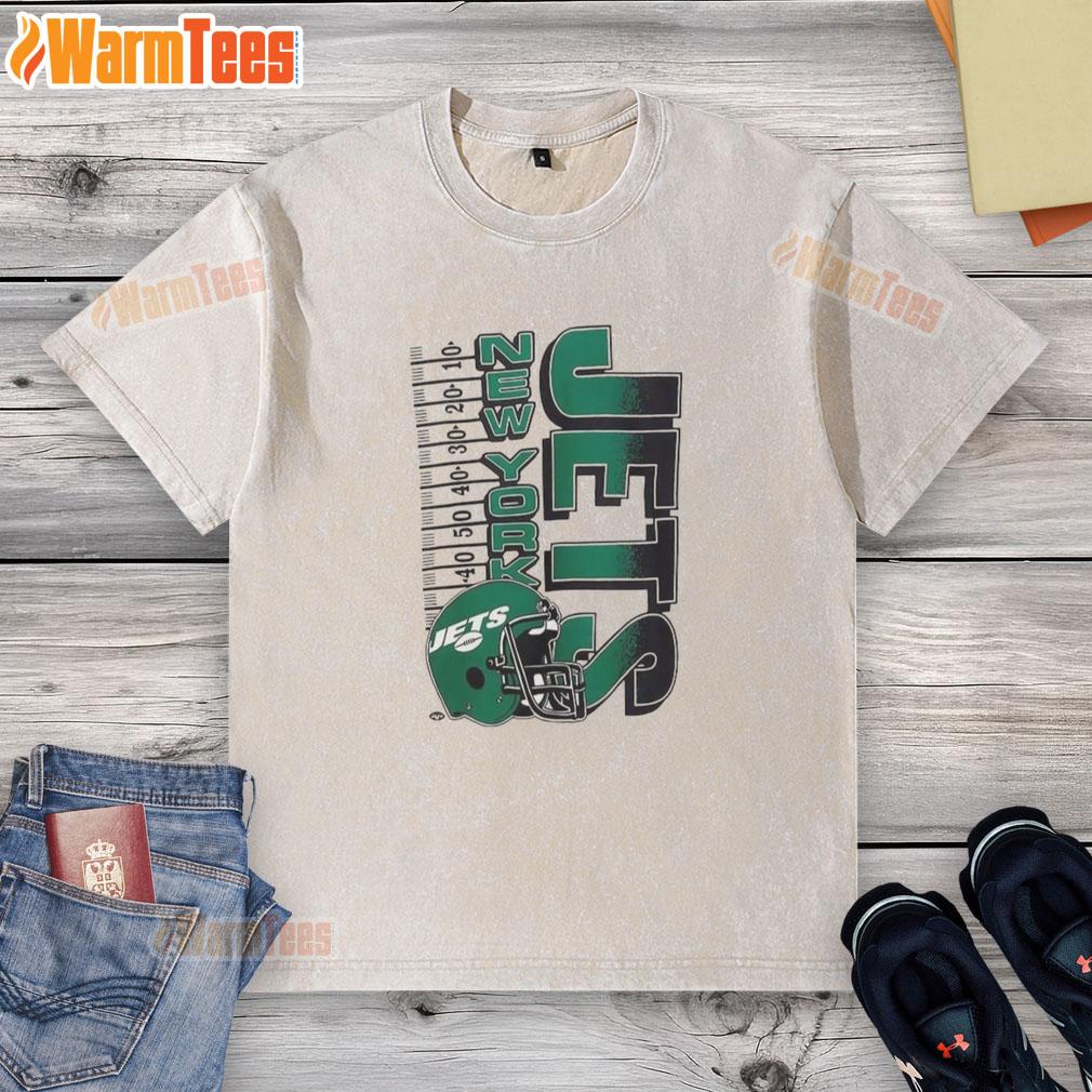 premium-new-york-jets-nfl-2025-yardage-helmet-vintage-washed-t-shirt Alt Text: Premium New York Jets NFL 2025 yardage helmet vintage washed t-shirt in green, showcasing team pride and retro style.