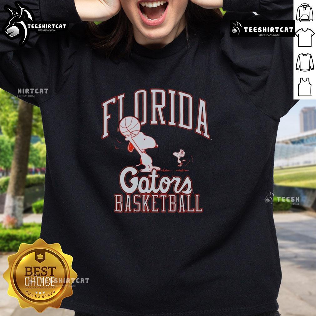 Premium Peanuts Snoopy X Florida Gators Basketball Sweatshirt Premium Peanuts Snoopy x Florida Gators basketball sweatshirt featuring vibrant graphics and cozy design for fans.