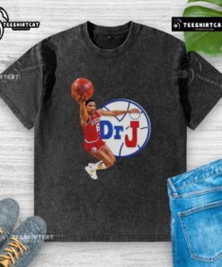 Alt Text: Premium Philadelphia 76ers Dr. J Dunk Washed T-Shirt featuring a vintage design and vibrant team colors for fans.