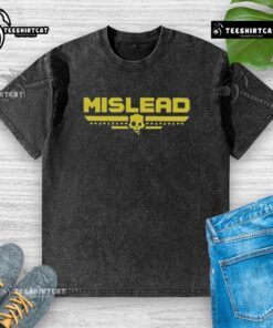 Alt Text: Premium skull mislead logo on a stylish washed t-shirt, perfect for casual fashion enthusiasts and graphic tee lovers.