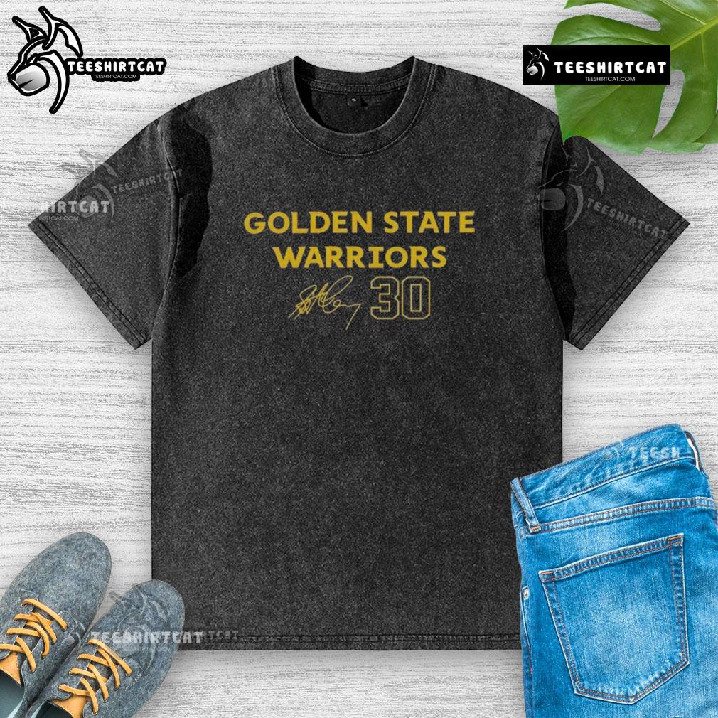 Premium Stephen Curry Royal Golden State Warriors 30 Washed T Shirt Alt Text: Premium Stephen Curry Royal Golden State Warriors 30 Washed T-Shirt featuring vibrant team colors and soft fabric.