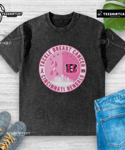 Premium Tackle Breast Cancer Cincinnati Bengals football skyline washed t-shirt featuring team colors and logo design.