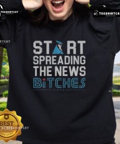 Premium Toronto Blue Jays baseball sweatshirt 2025 with funny 'Start Spreading The News' design for fans.