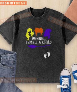Premium Winnie I Smell A Child Halloween washed t-shirt featuring a playful design for spooky season fun.