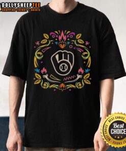 Pretty Milwaukee Brewers Da De Los Muertos MLB celebration t-shirt featuring vibrant colors and festive designs.