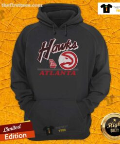 Vintage Atlanta Hawks hoodie featuring bold team logo, perfect for fans and stylish sportswear enthusiasts.