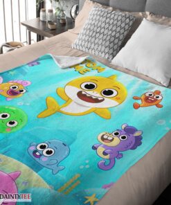 Top Baby Shark & Friends Poster Yellow Text Blanket Fleece Customized Blanket - Image 3