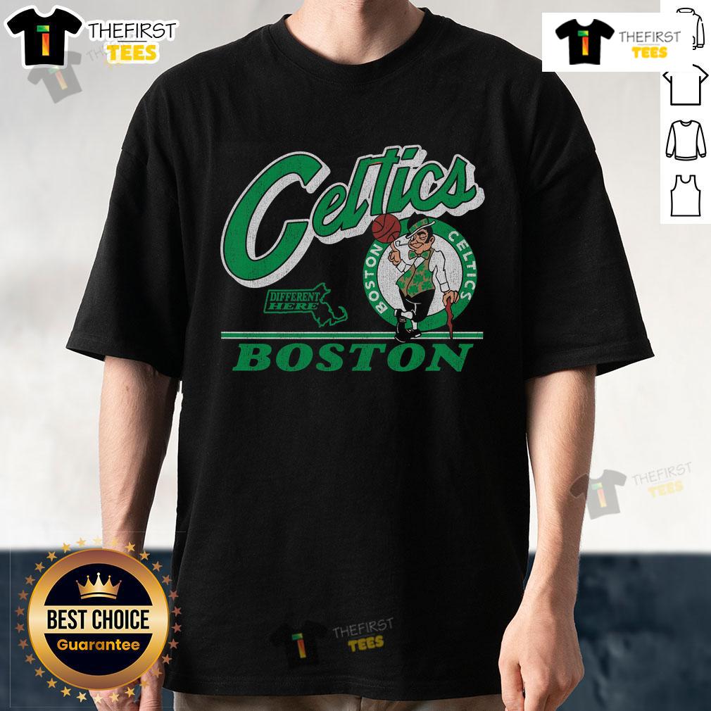 Top Boston Celtics Fly By Vintage T Shirt Top Boston Celtics Fly By Vintage T-Shirt featuring classic logo and retro design for basketball fans.