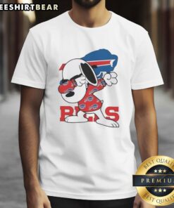 Top Buffalo Bills Snoopy dabbing on NFL football T-shirt featuring Peanuts character in team colors.
