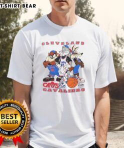 Top Cleveland Cavaliers NBA x Looney Tunes cartoon characters T-shirt featuring iconic designs and vibrant colors.