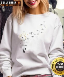 Alt Text: Stylish Green Bay Packers sweatshirt featuring a top dandelion flower design and the iconic football logo.