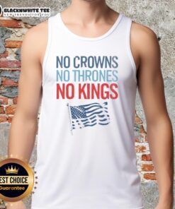 Top No Crowns No Thrones No Kings America Tank Top featuring a bold graphic design for casual, patriotic style.