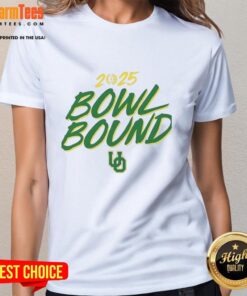 Top Oregon Ducks Bowl Bound 2025 Ladies Tee in vibrant green, perfect for fans celebrating the team's exciting season.