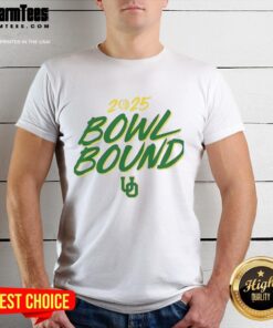 Alt Text: Top Oregon Ducks Bowl Bound 2025 T-Shirt featuring team colors and logo, perfect for fans celebrating the season.
