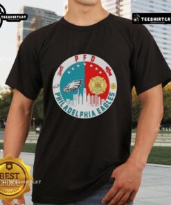 Philadelphia Eagles Football Skyline T-Shirt featuring a stylish design for fans of the NFL team.