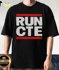Top Run Cte T-Shirt featuring a stylish design for runners, perfect for workouts and casual wear.