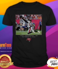 Top Tez Johnson Tampa Bay Buccaneers NFL Week 6 2025 T-Shirt featuring vibrant team colors and logo design.