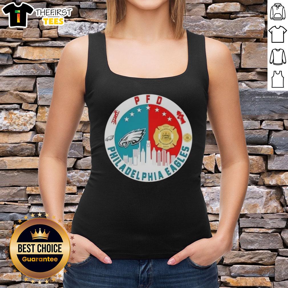 top-pfd-philadelphia-eagles-football-skyline-tank-top Philadelphia Eagles skyline tank top featuring vibrant team colors and logo, perfect for fans and summer outings.