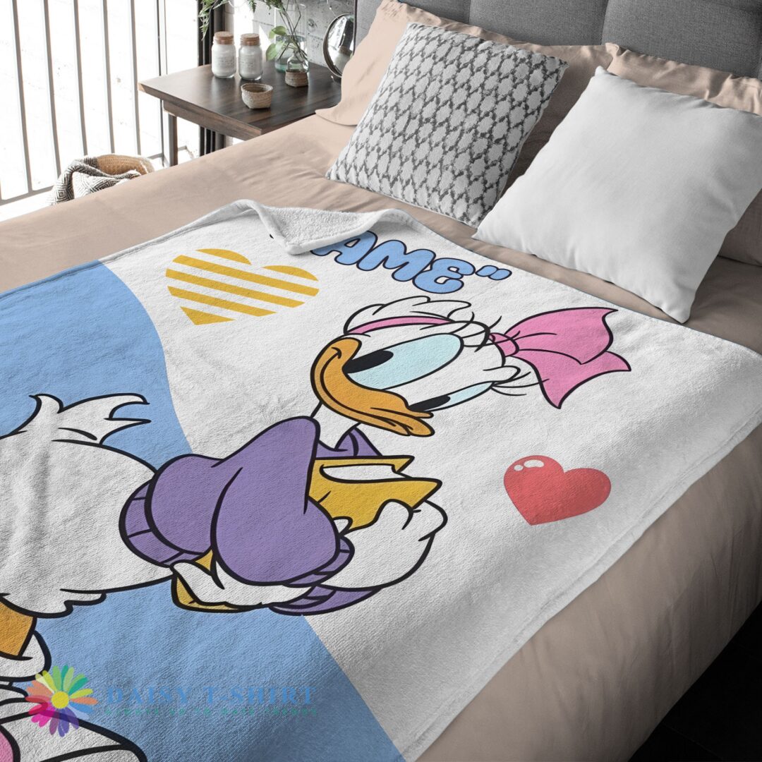 Awesome Cute Donald Duck Girlfriend Daisy Blanket Fleece Customized Blanket