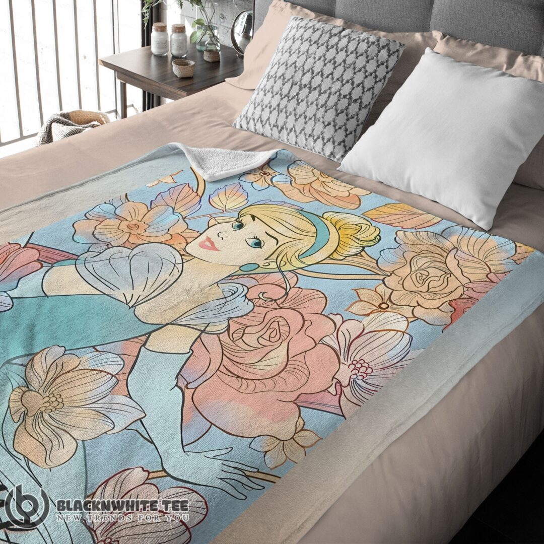 Awesome Disney Cinderella Elegant Princess Bloom Blanket Fleece Customized Blanket-mk-01 (3)